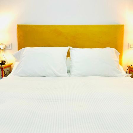 Apartamento Puerta Carmona Sevilla Exterior foto